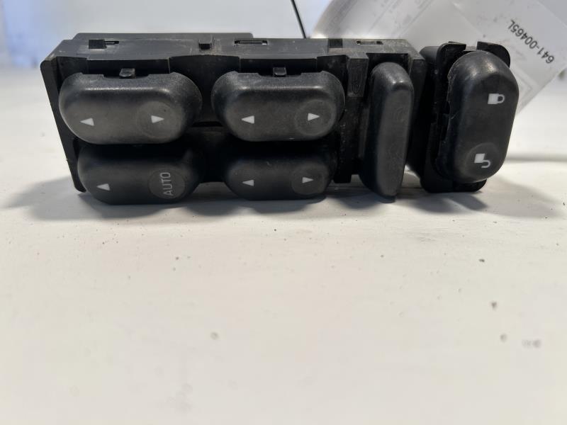 Window Master Switch from a 2004 Ford Explorer, left side, photo 1