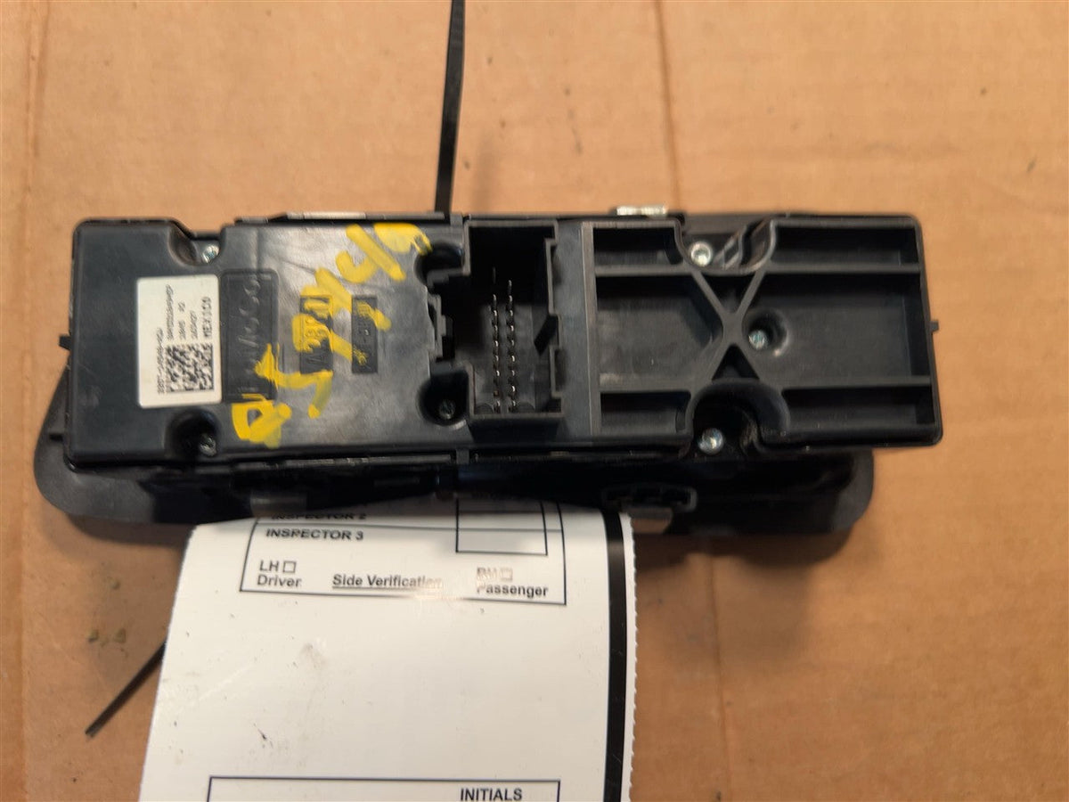 Window Master Switch from a 2015 Ford Explorer, left side, photo 2