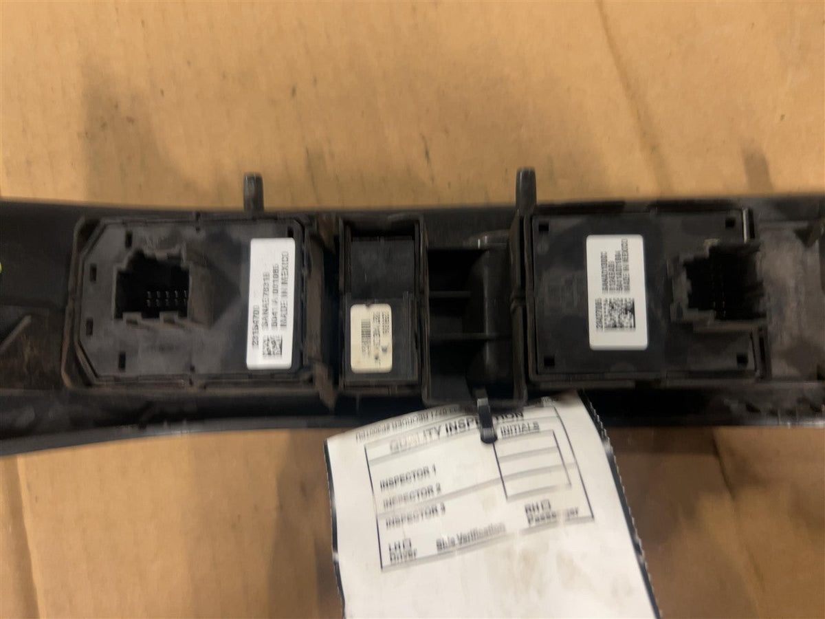 Window Master Switch from a 2015 GMC Sierra 1500, left side, photo 4