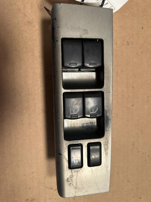 Window Master Switch from a 2007 Nissan, left side, photo 2