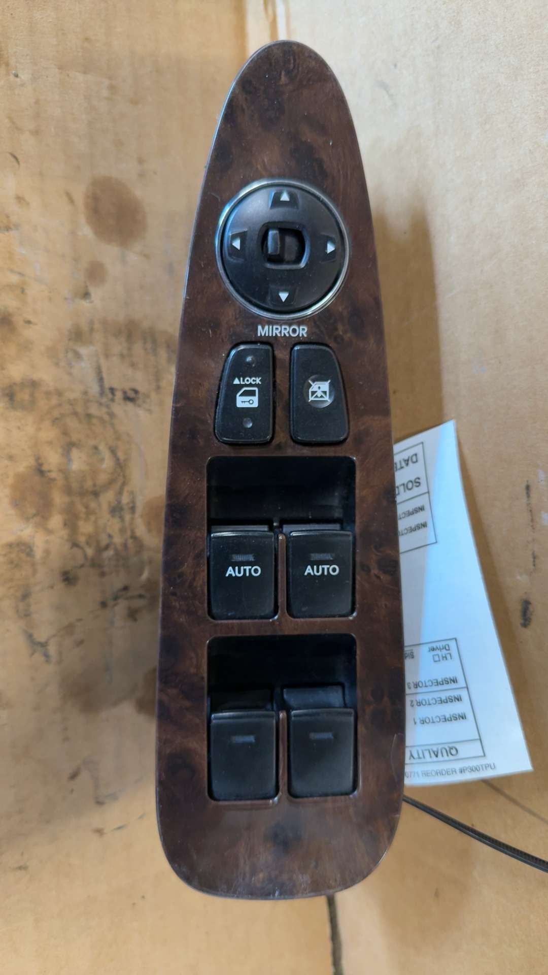Window Master Switch from a 2011 Hyundai Genesis, left side, photo 3
