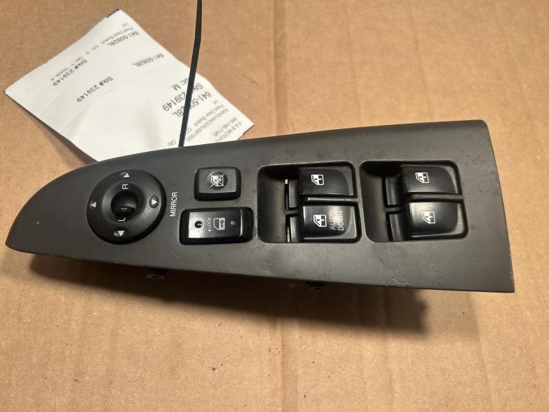 Window Master Switch from a 2010 Hyundai Elantra, left side, photo 2