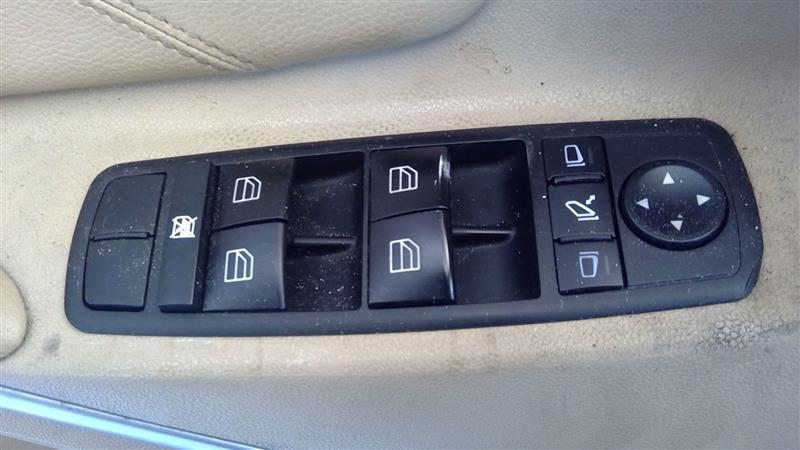 Window Master Switch from a 2011 Mercedes-Benz ML-Class, left side, photo 1