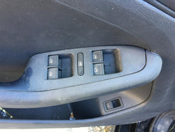 Window Master Switch from a 2014 Volkswagen Jetta, left side, photo 1