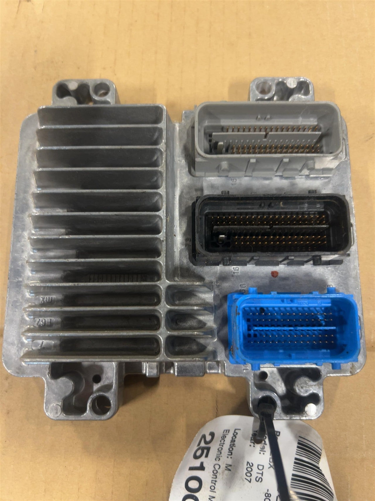 Engine Control Module (ECM/PCM) from a 2007 Cadillac, photo 1