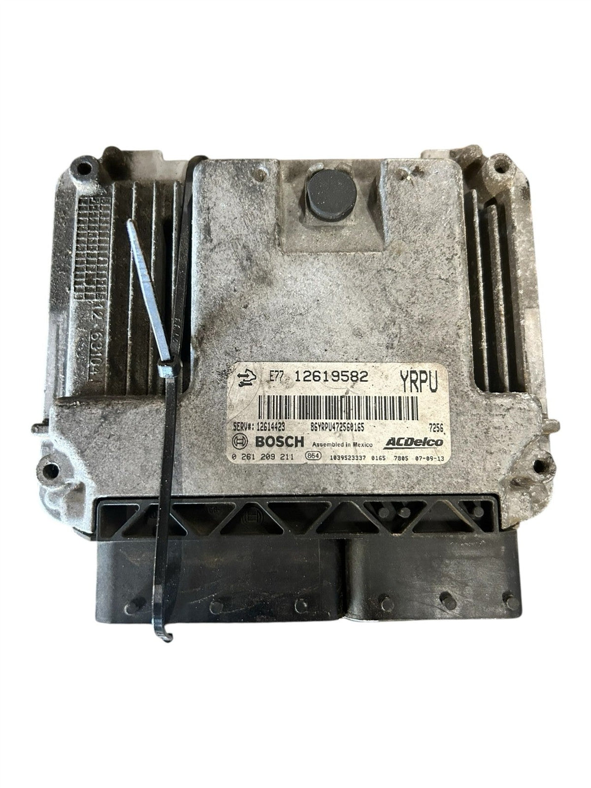 Engine Control Module (ECM/PCM) from a 2008 Cadillac SRX, photo 1