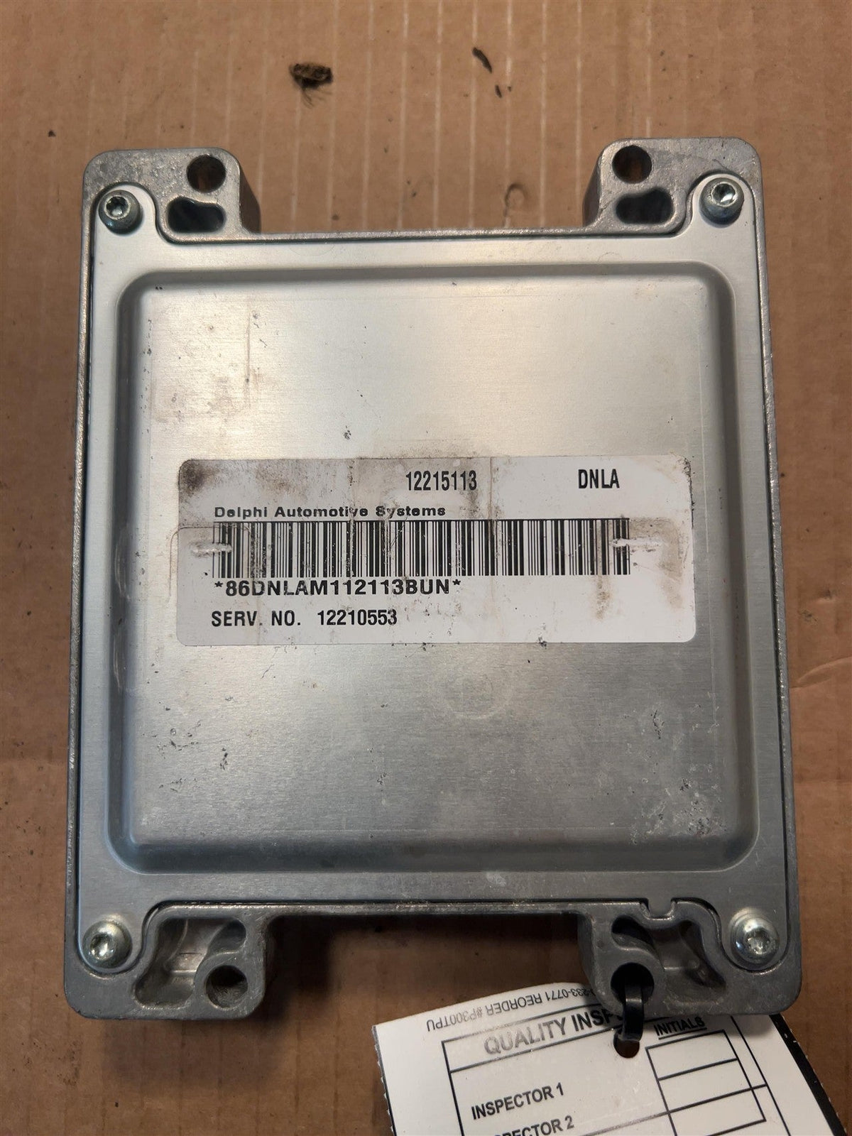 Engine Control Module (ECM/PCM) from a 2002 Chevrolet Cavalier, photo 2