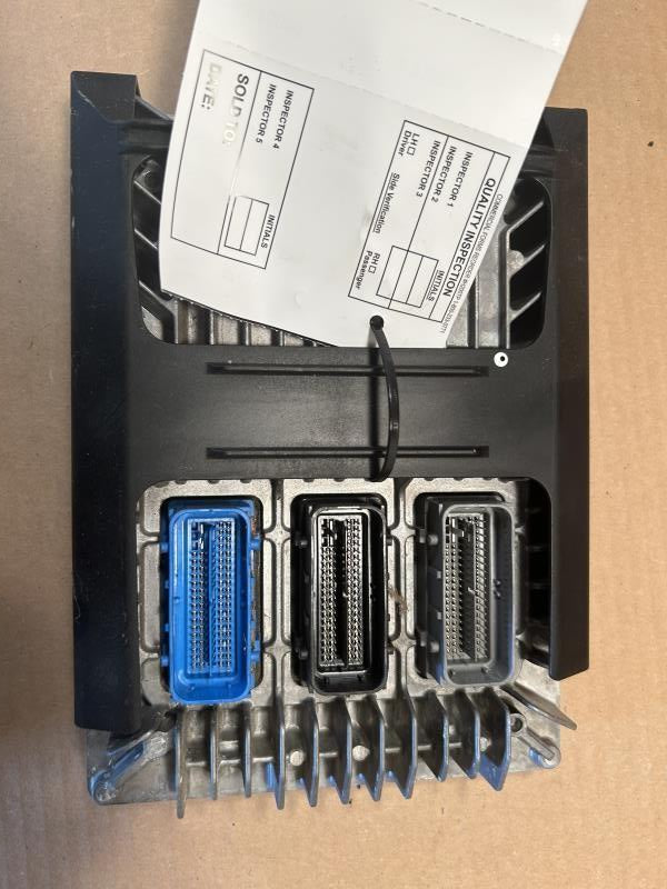 Engine Control Module (ECM/PCM) from a 2017 Chevrolet Impala, photo 1