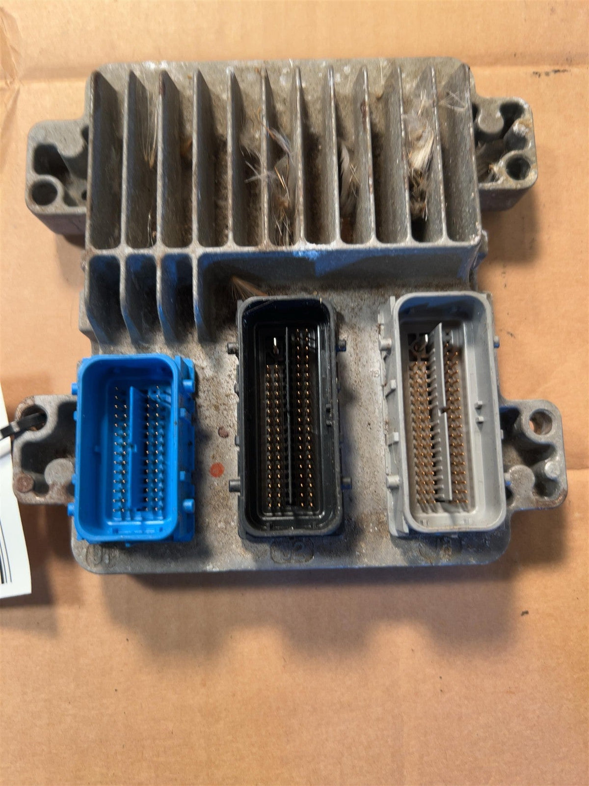 Engine Control Module (ECM/PCM) from a 2006 Chevrolet Impala, photo 2