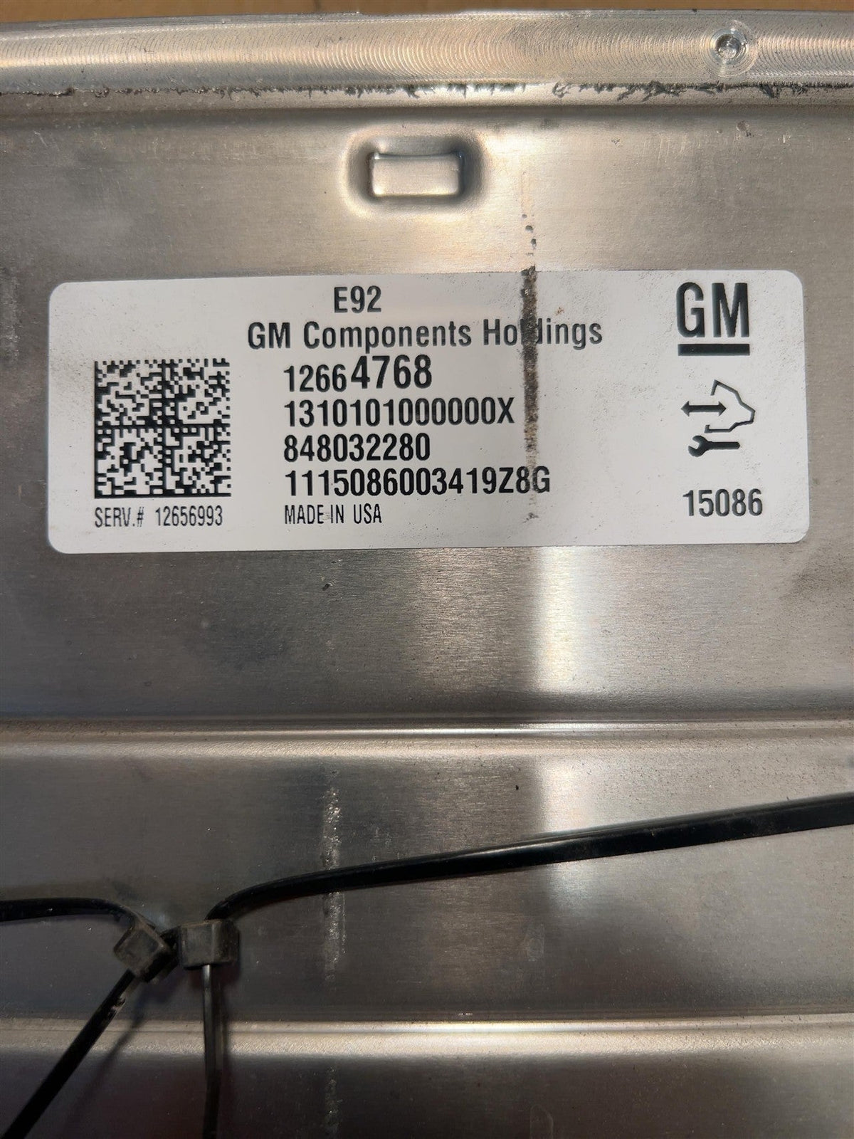 Engine Control Module (ECM/PCM) from a 2015 Chevrolet Colorado, photo 3