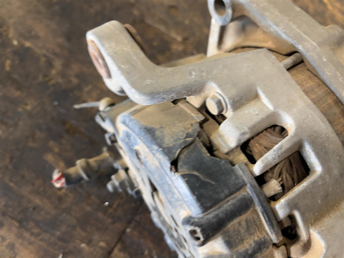 Alternator from a 2011 Chevrolet Cruze, photo 3
