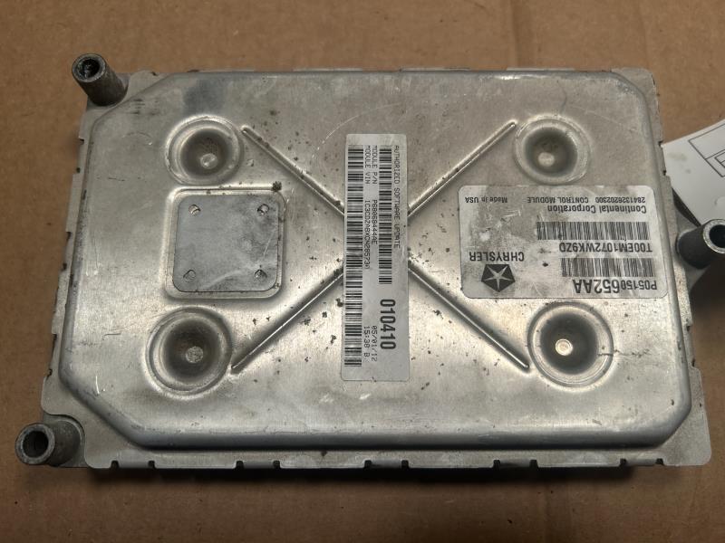 Engine Control Module (ECM/PCM) from a 2012 Dodge Avenger, photo 2