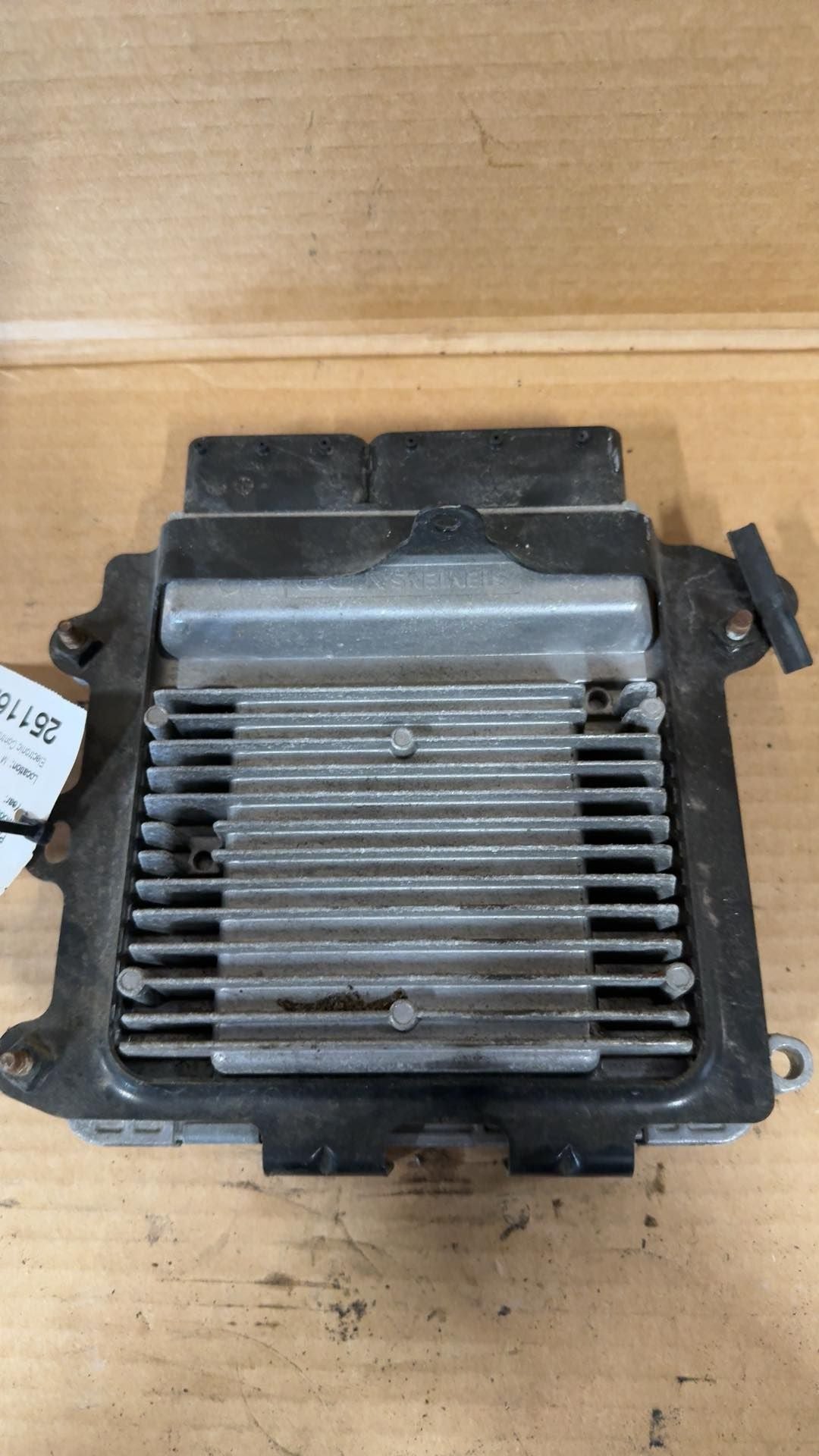 Engine Control Module (ECM/PCM) from a 2007 Dodge Caliber, photo 4