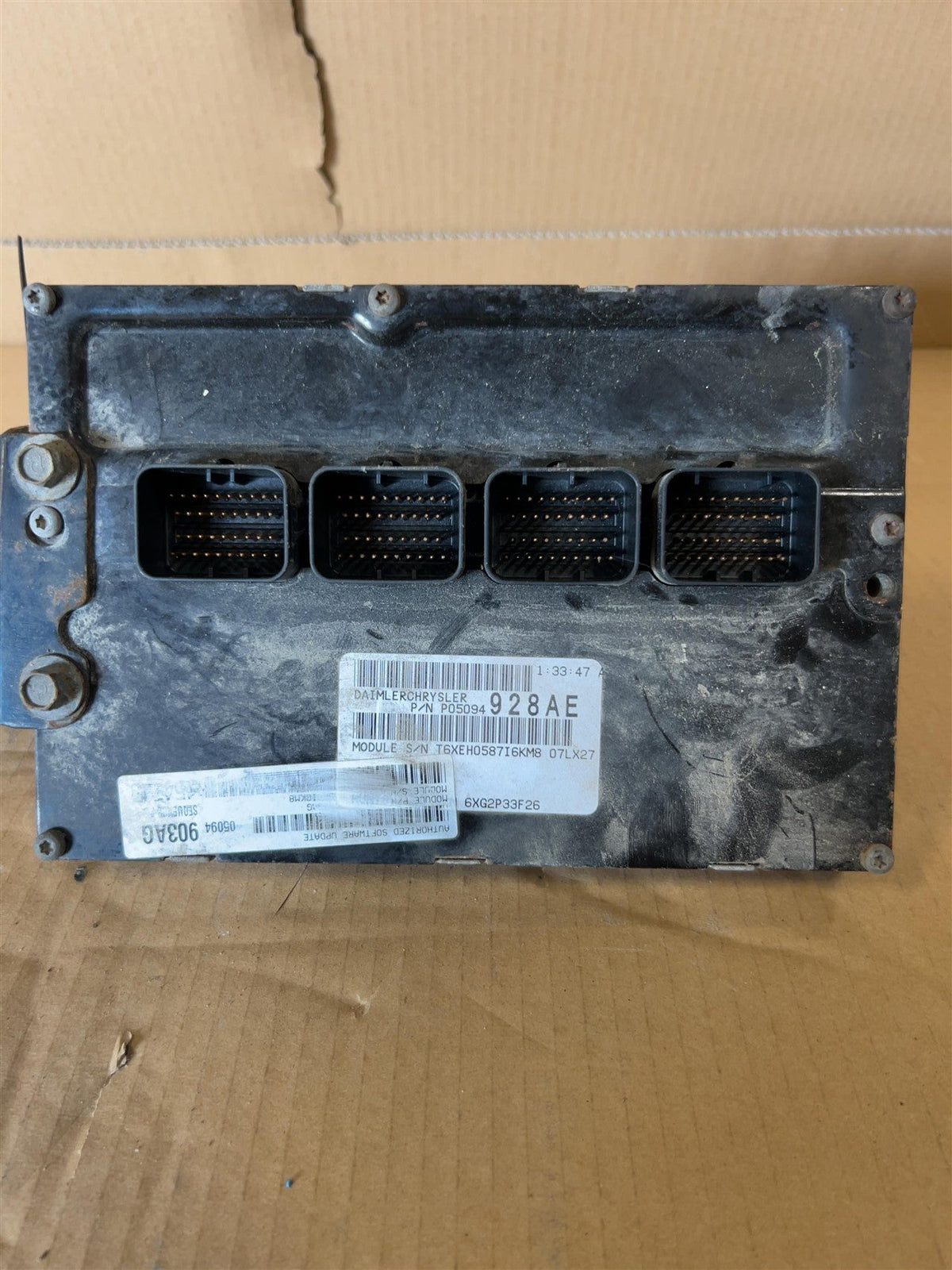 Engine Control Module (ECM/PCM) from a 2007 Dodge, photo 1
