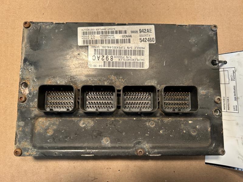 Engine Control Module (ECM/PCM) from a 2005 Dodge Ram 1500, photo 1