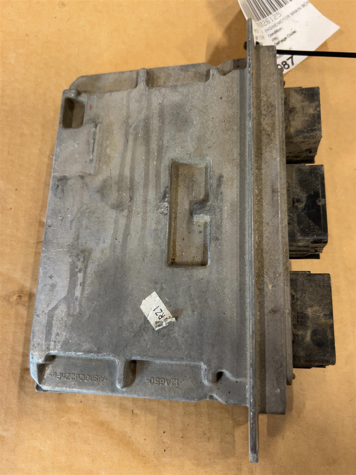 Engine Control Module (ECM/PCM) from a 2008 Ford Focus, photo 1