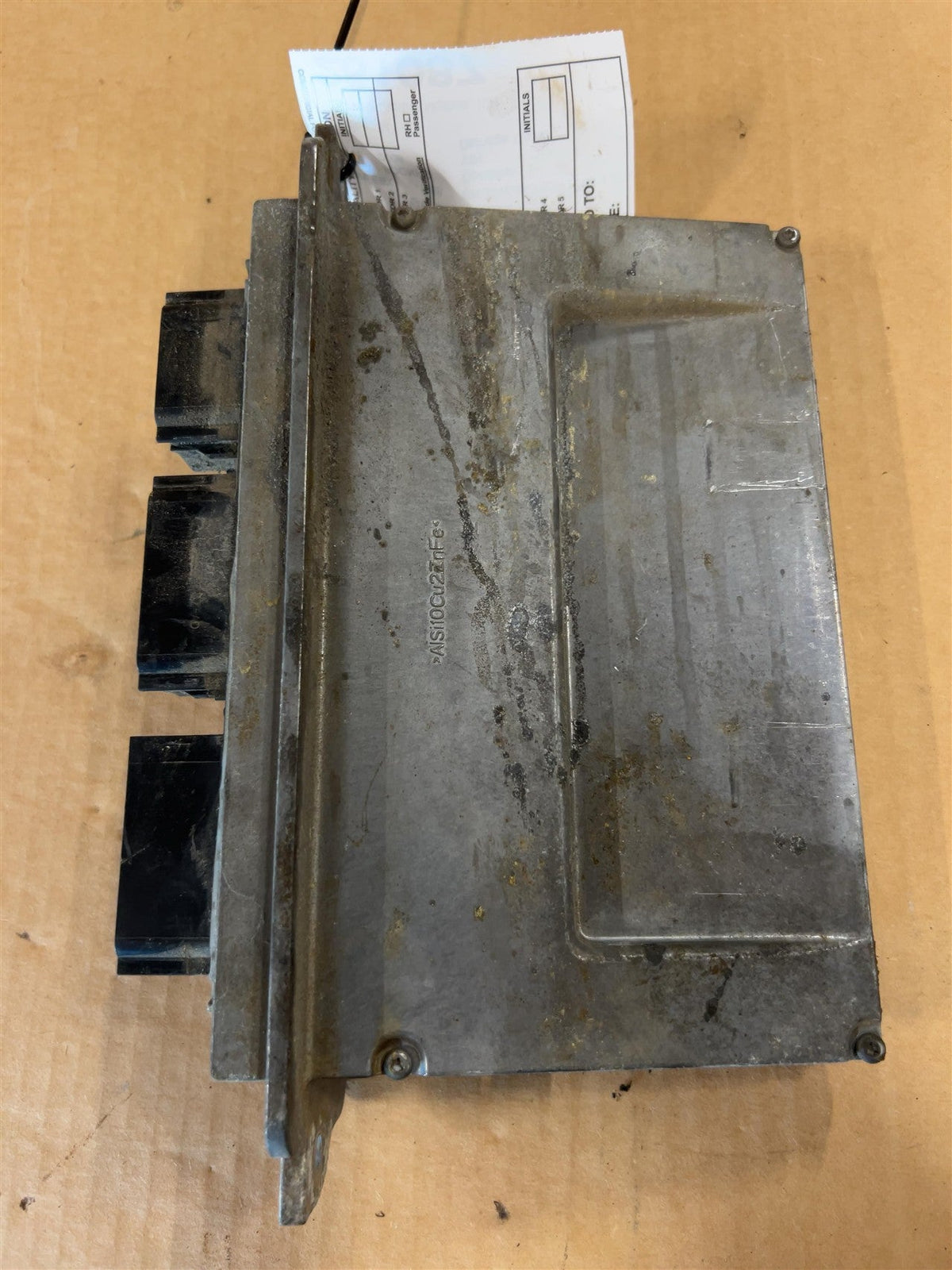 Engine Control Module (ECM/PCM) from a 2008 Ford Focus, photo 2