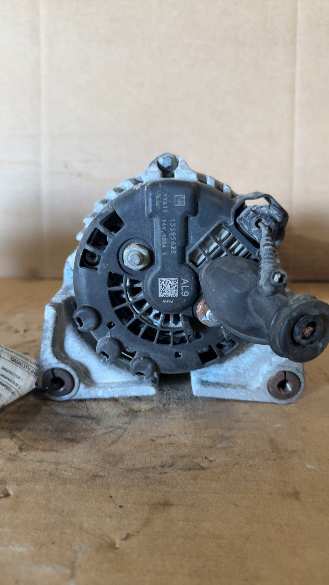 Alternator from a 2013 Chevrolet Sonic, photo 3