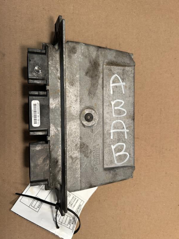 Engine Control Module (ECM/PCM) from a 2012 Ford Fusion, photo 2