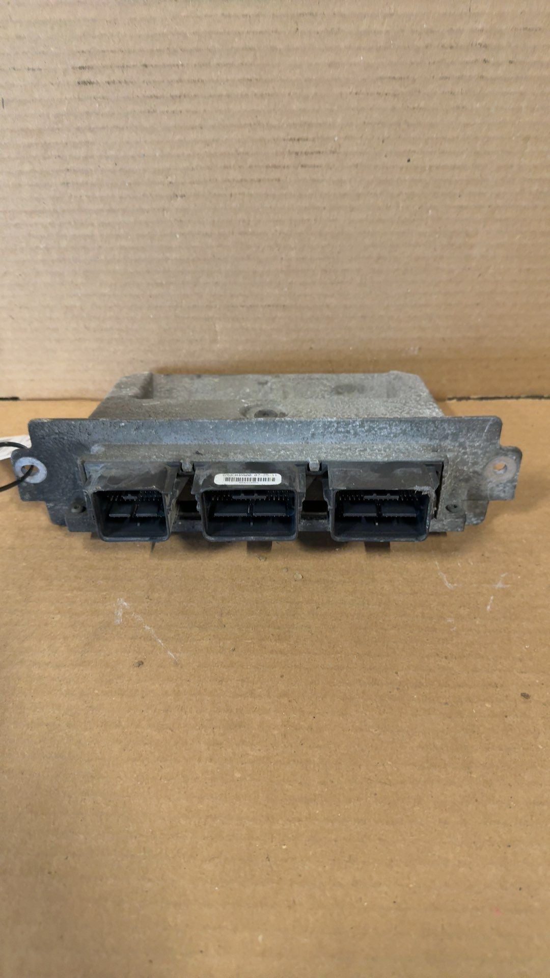 Engine Control Module (ECM/PCM) from a 2012 Ford Fusion, photo 2