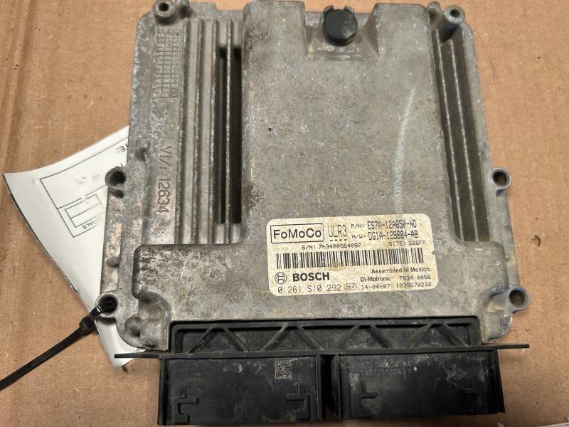 Engine Control Module (ECM/PCM) from a 2014 Ford Fusion, photo 2