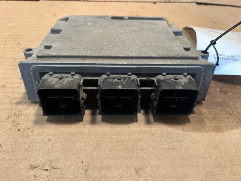 Engine Control Module (ECM/PCM) from a 2006 Ford Five Hundred, photo 1