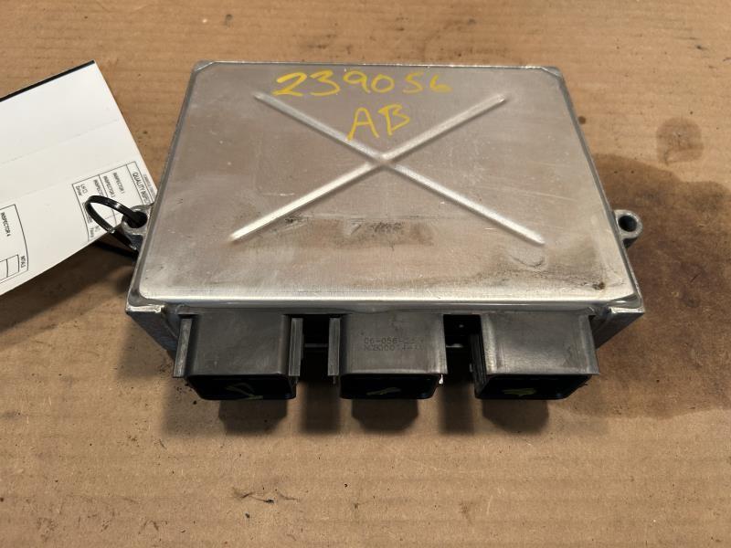 Engine Control Module (ECM/PCM) from a 2006 Ford Five Hundred, photo 2