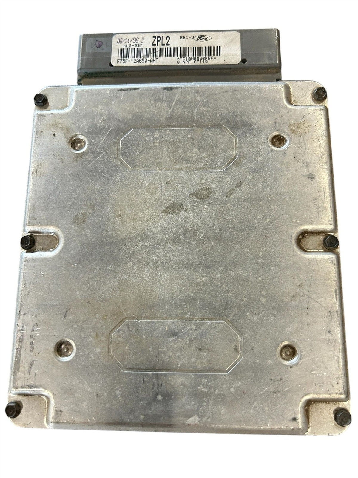 Engine Control Module (ECM/PCM) from a 1997 Ford F-150, photo 2