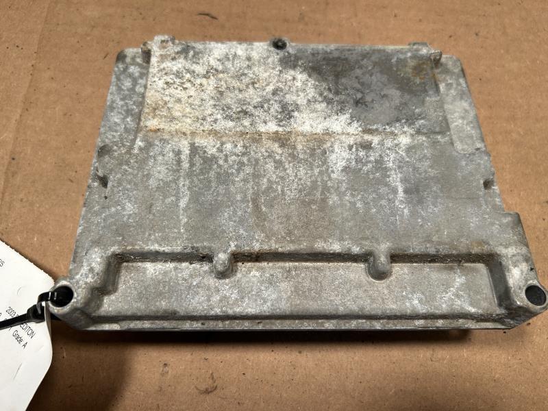 Engine Control Module (ECM/PCM) from a 2003 Ford Expedition, photo 2