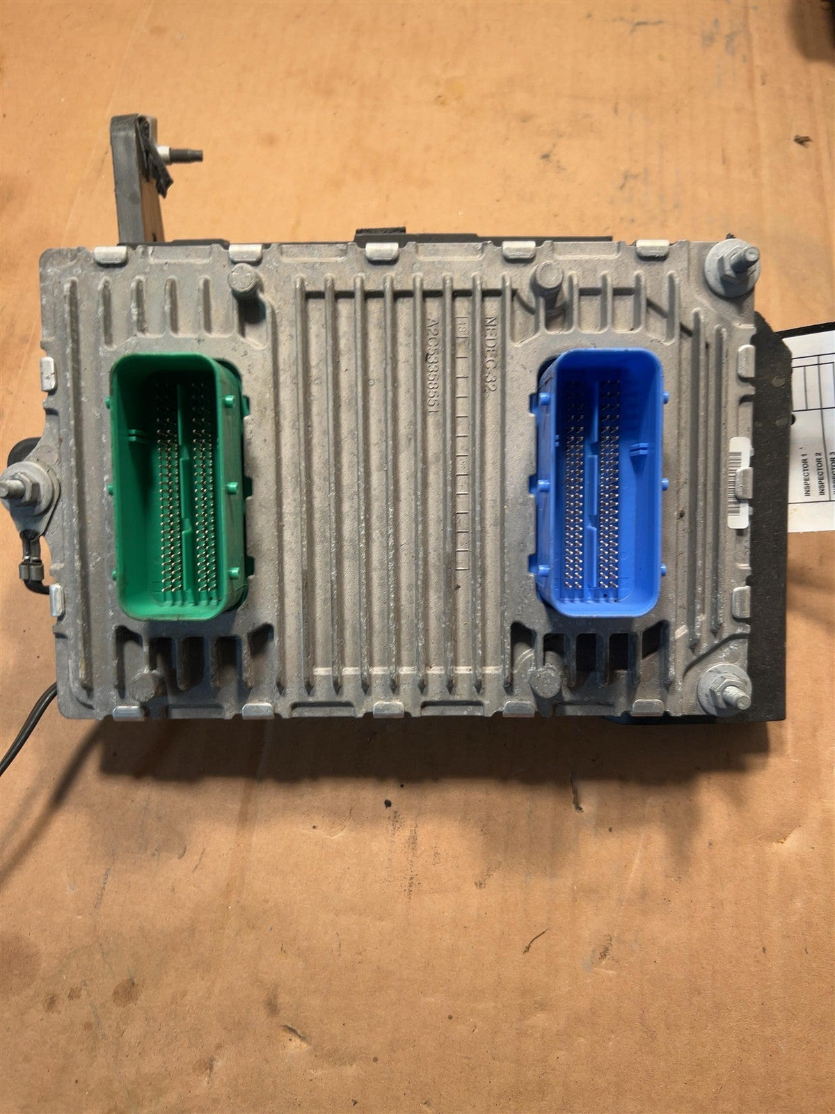 Engine Control Module (ECM/PCM) from a 2019 Jeep Cherokee, photo 2
