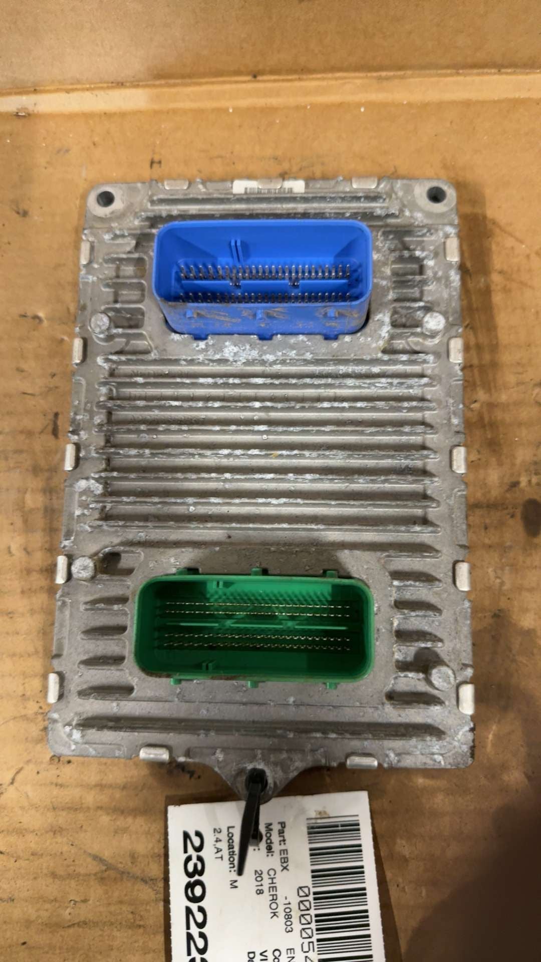Engine Control Module (ECM/PCM) from a 2018 Jeep Cherokee, photo 1