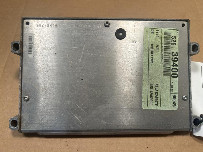 Engine Control Module (ECM/PCM) from a 2010 Lincoln MKZ, photo 1