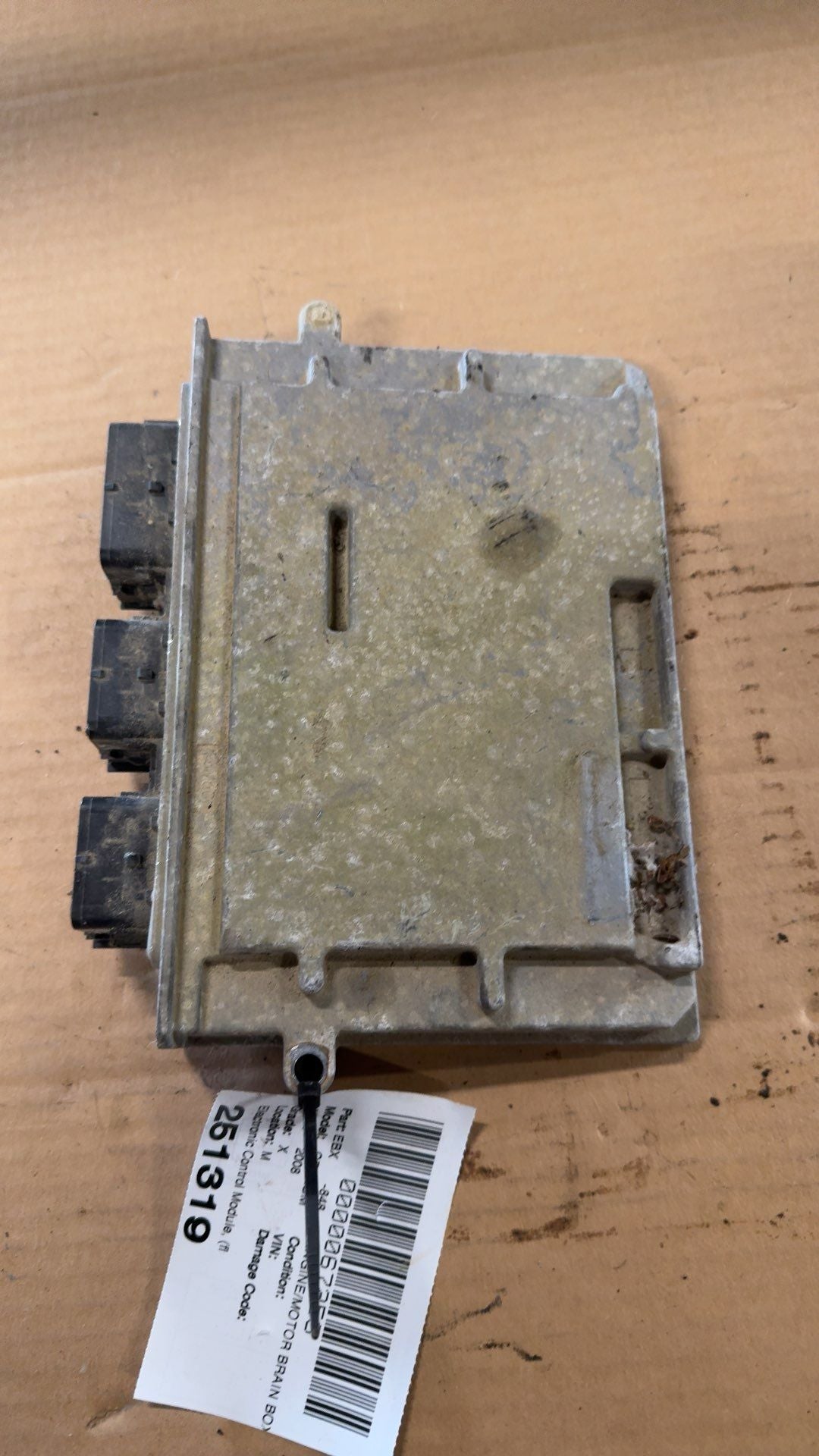 Engine Control Module (ECM/PCM) from a 2008 Mercury Grand Marquis, photo 1