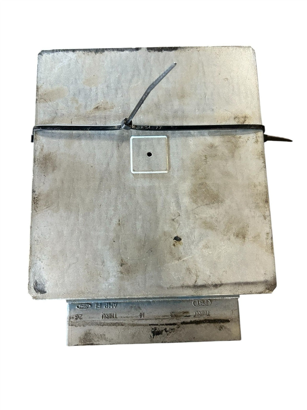 Engine Control Module (ECM/PCM) from a 2000 Mercury Mountaineer, photo 3