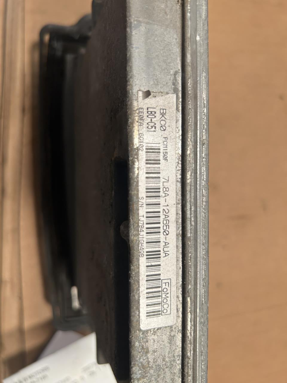 Engine Control Module (ECM/PCM) from a 2007 Mercury, photo 2