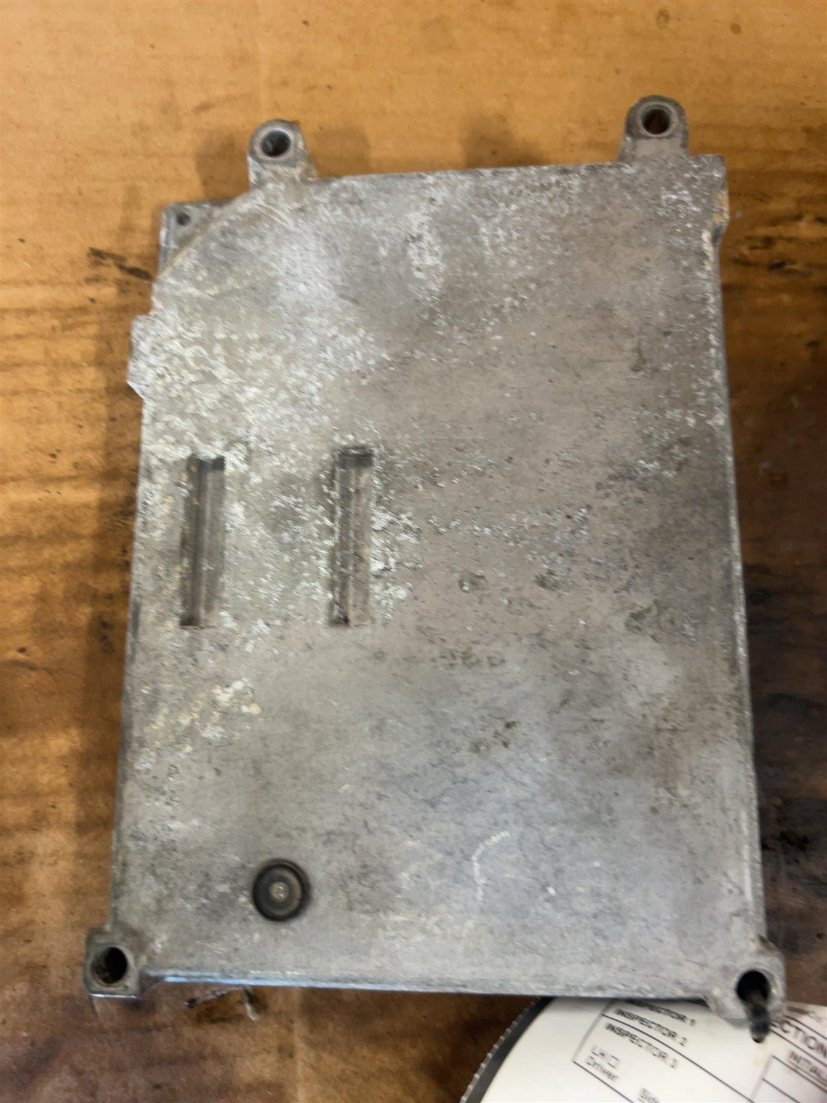 Engine Control Module (ECM/PCM) from a 2004 Acura MDX, photo 3