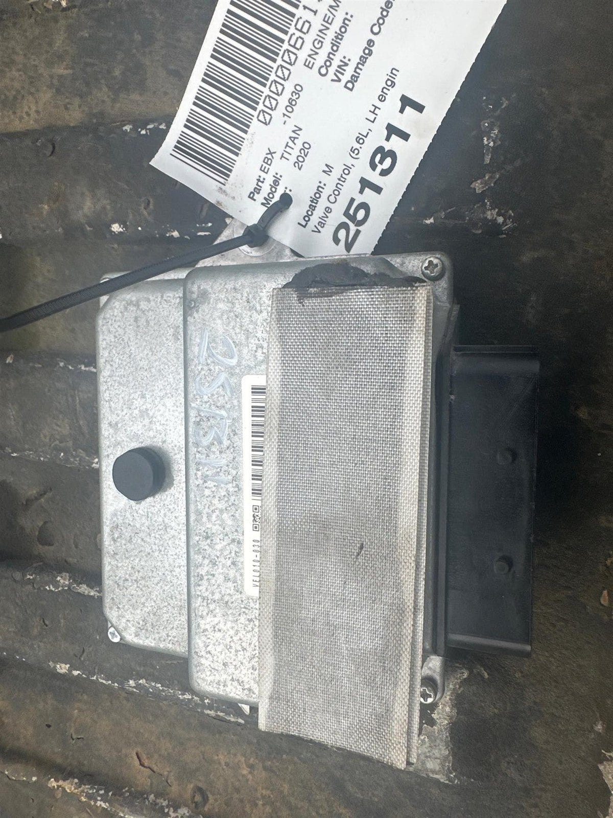 Valve Timing Control Module from a 2020 Nissan Titan, photo 1