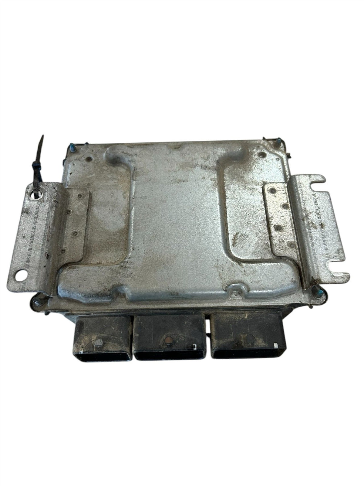 Engine Control Module (ECM/PCM) from a 2014 Nissan Altima, photo 4