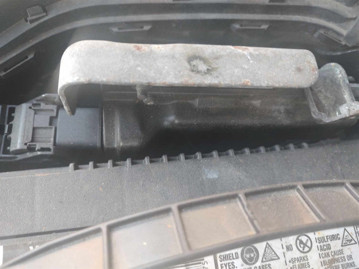 Engine Control Module (ECM/PCM) from a 2007 Nissan, photo 1