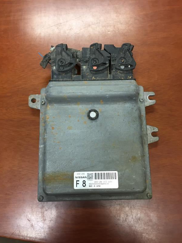 Engine Control Module (ECM/PCM) from a 2014 Nissan Maxima, photo 2