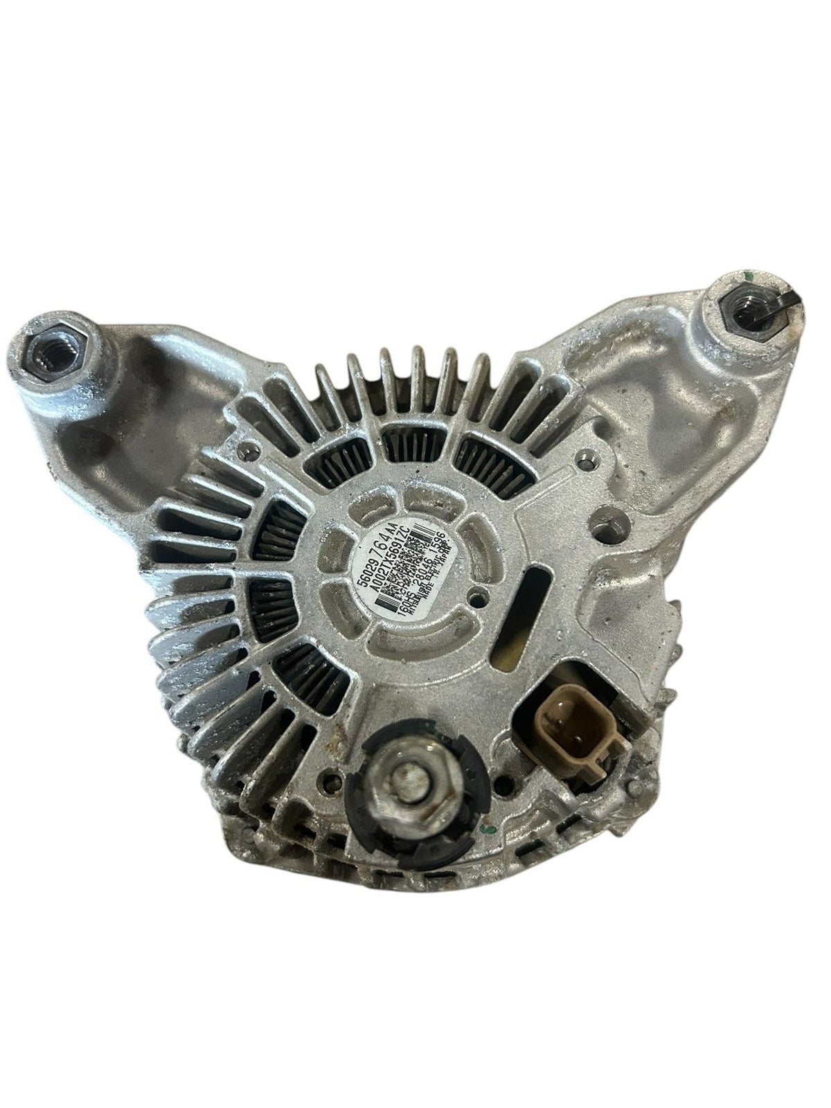 Alternator from a 2017 Ram 1500, photo 2