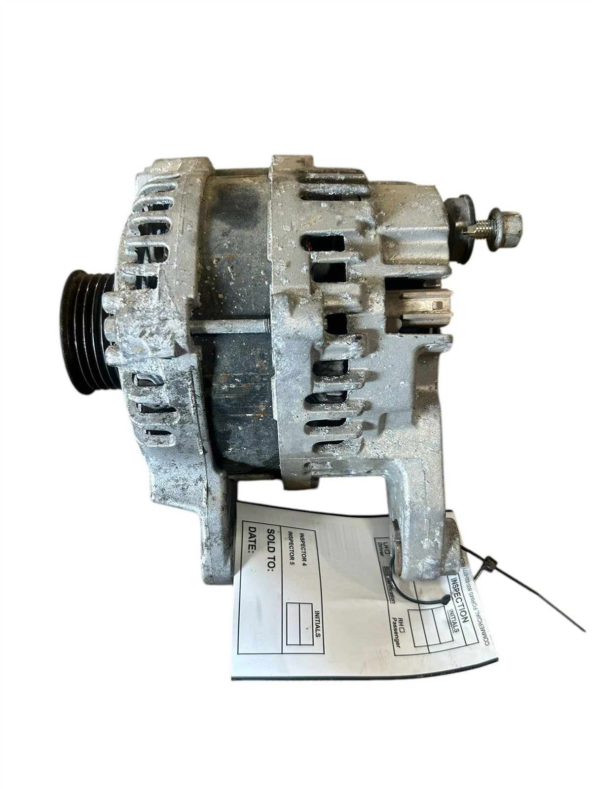Alternator from a 2017 Ram 1500, photo 3