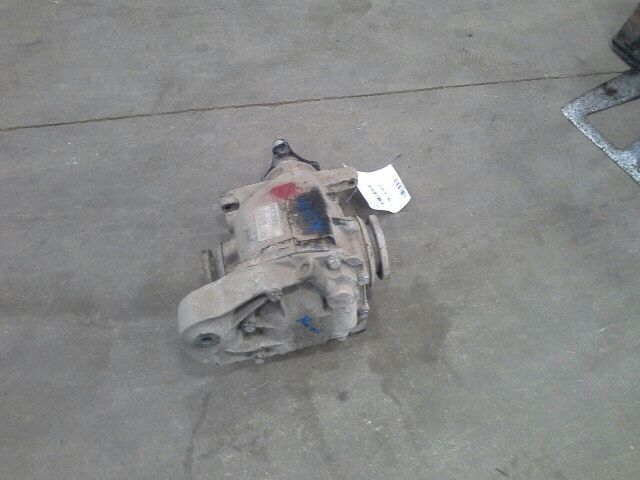 2006 BMW 330i  Rear Axle Differential Carrier Assembly AT Sedan 3.64 ratio