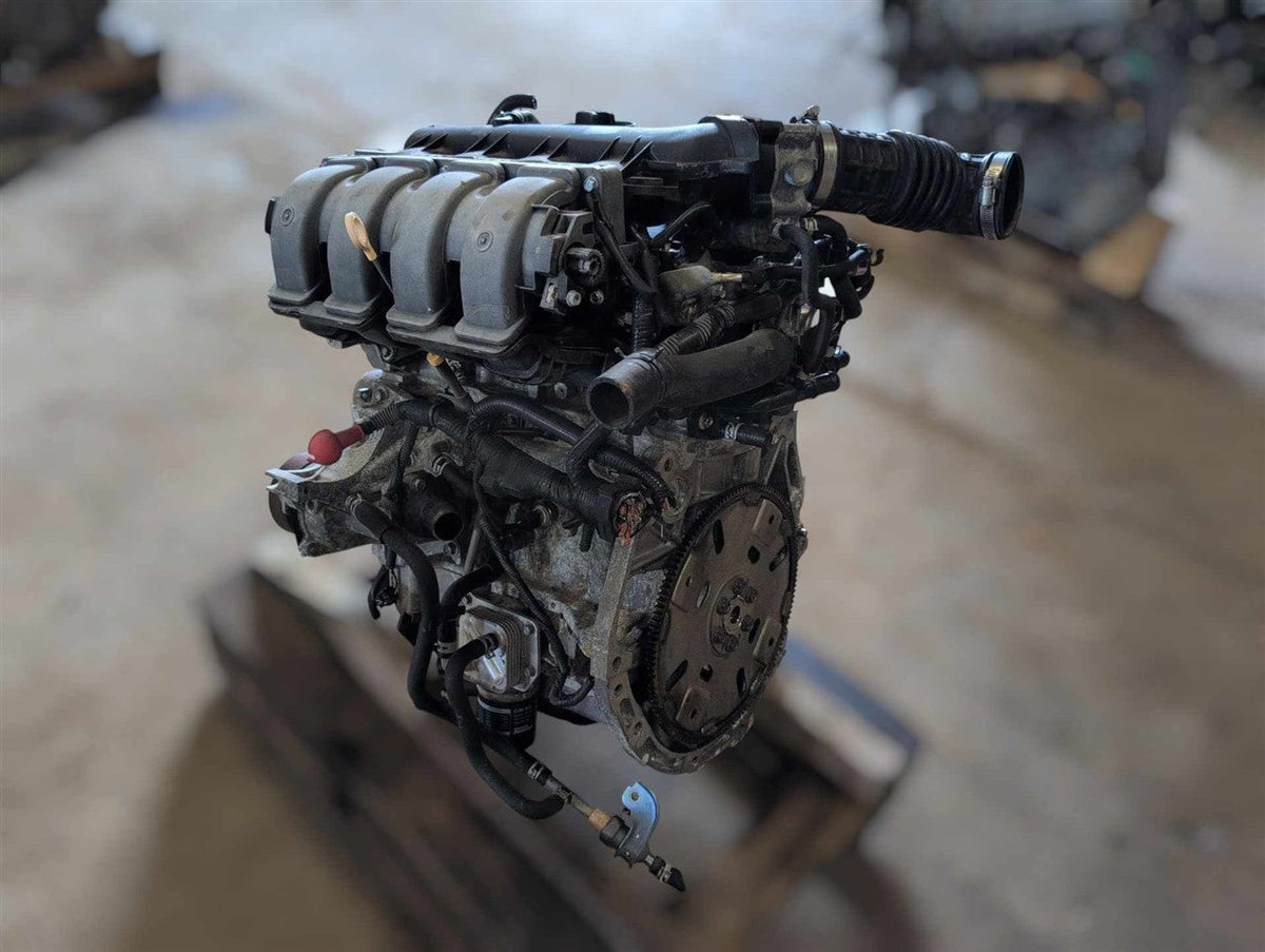 Engine Control Module (ECM/PCM) from a 2017 Nissan Sentra, photo 4