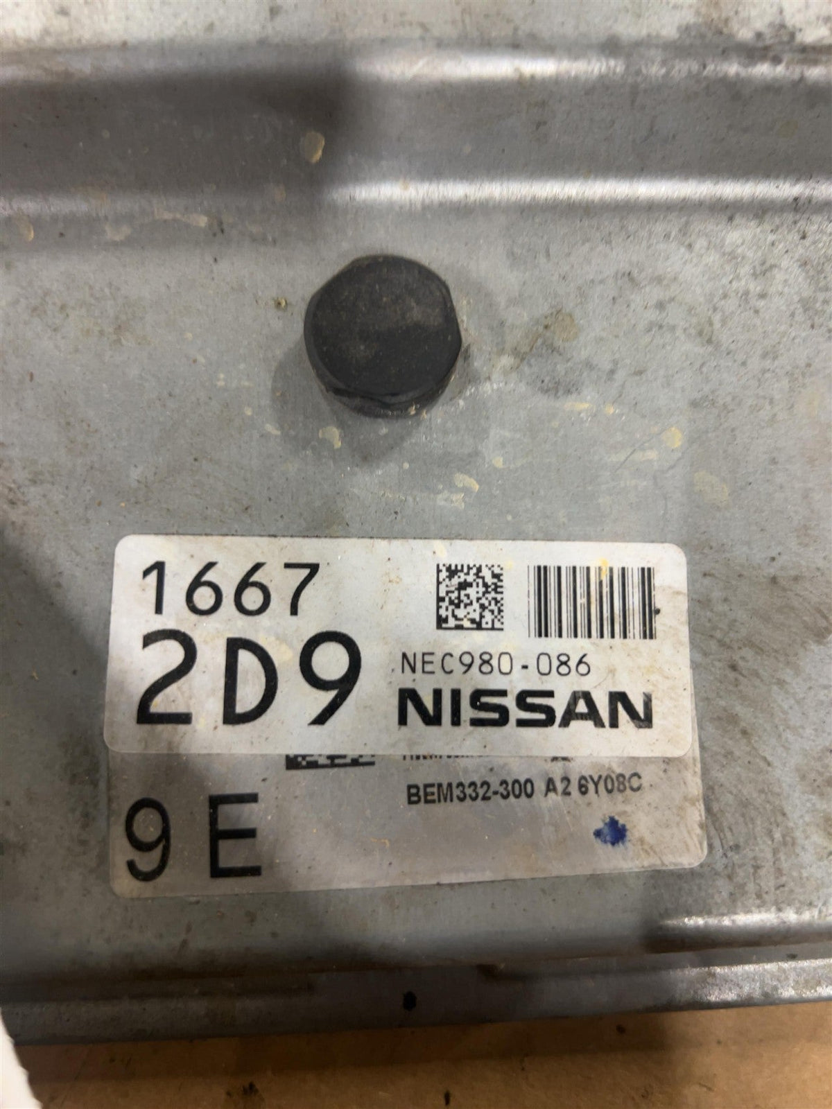 Engine Control Module (ECM/PCM) from a 2017 Nissan Versa, photo 3