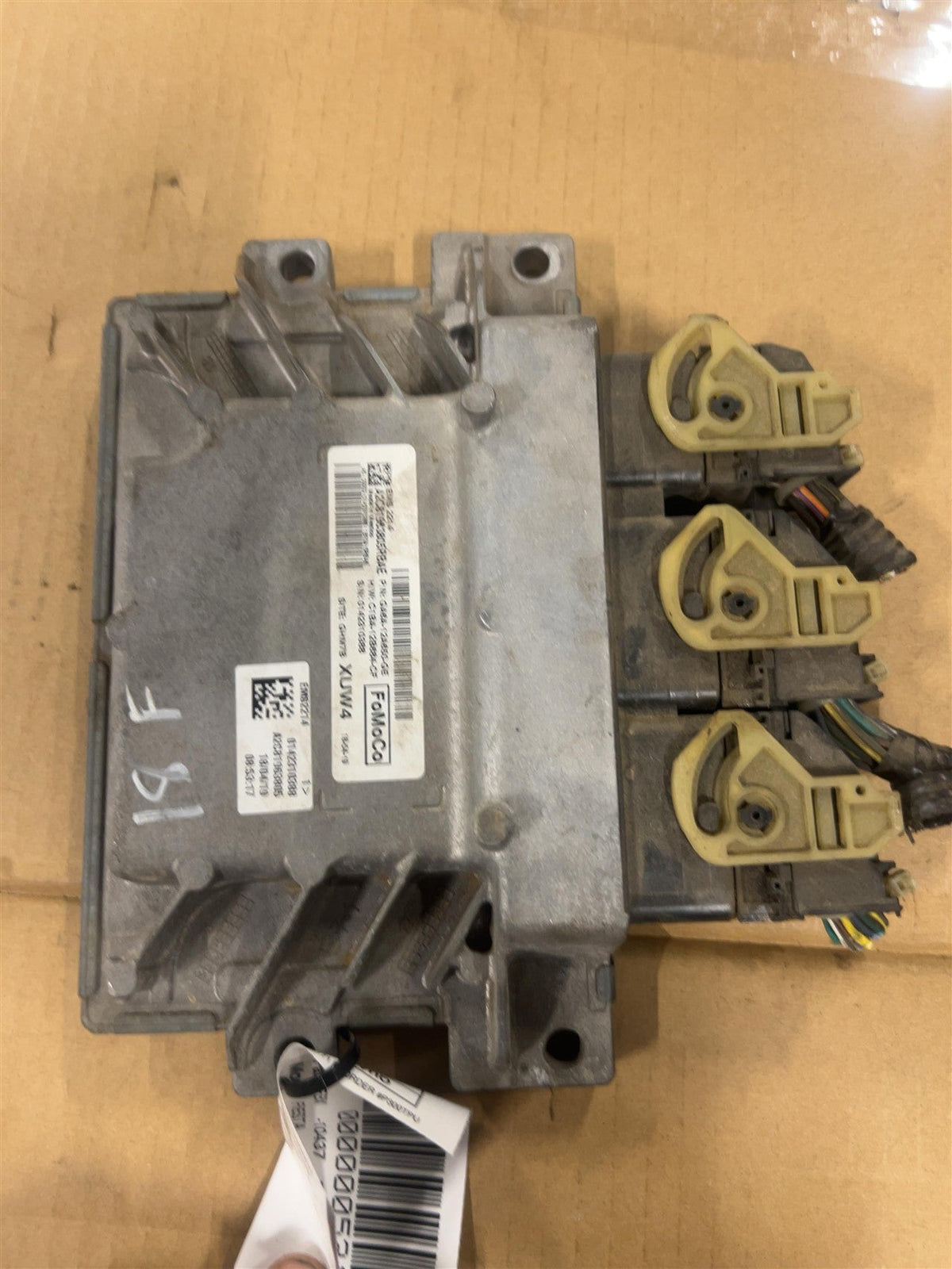 Engine Control Module (ECM/PCM) from a 2018 Ford Fiesta, photo 1