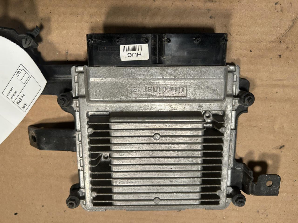Engine Control Module (ECM/PCM) from a 2011 Hyundai Elantra, photo 1