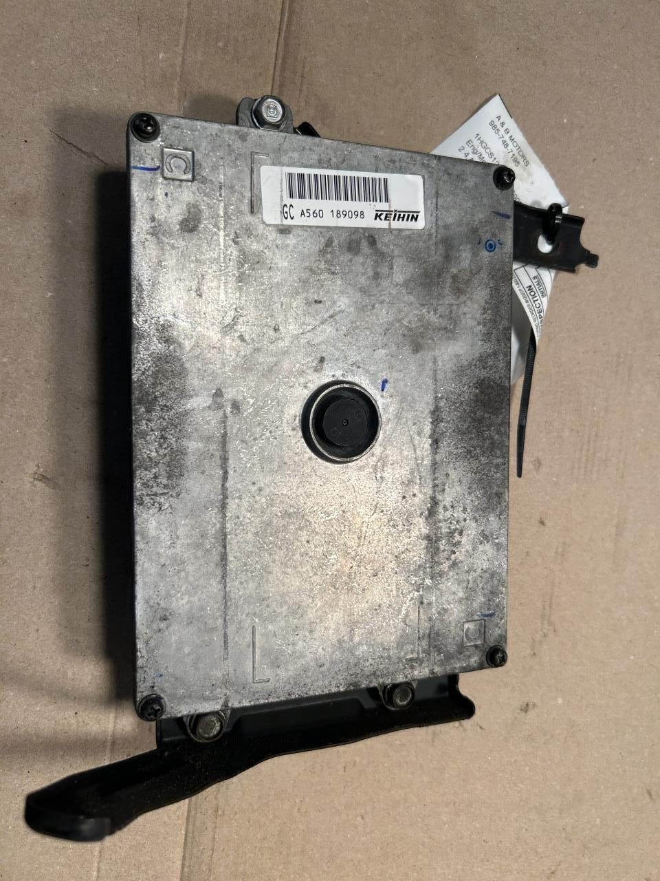 Engine Control Module (ECM/PCM) from a 2008 Honda Accord, photo 2