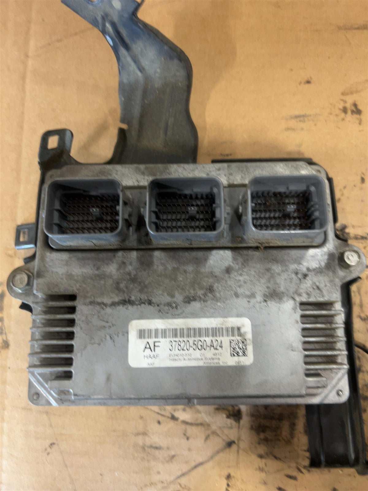 Engine Control Module (ECM/PCM) from a 2015 Honda Accord, photo 1