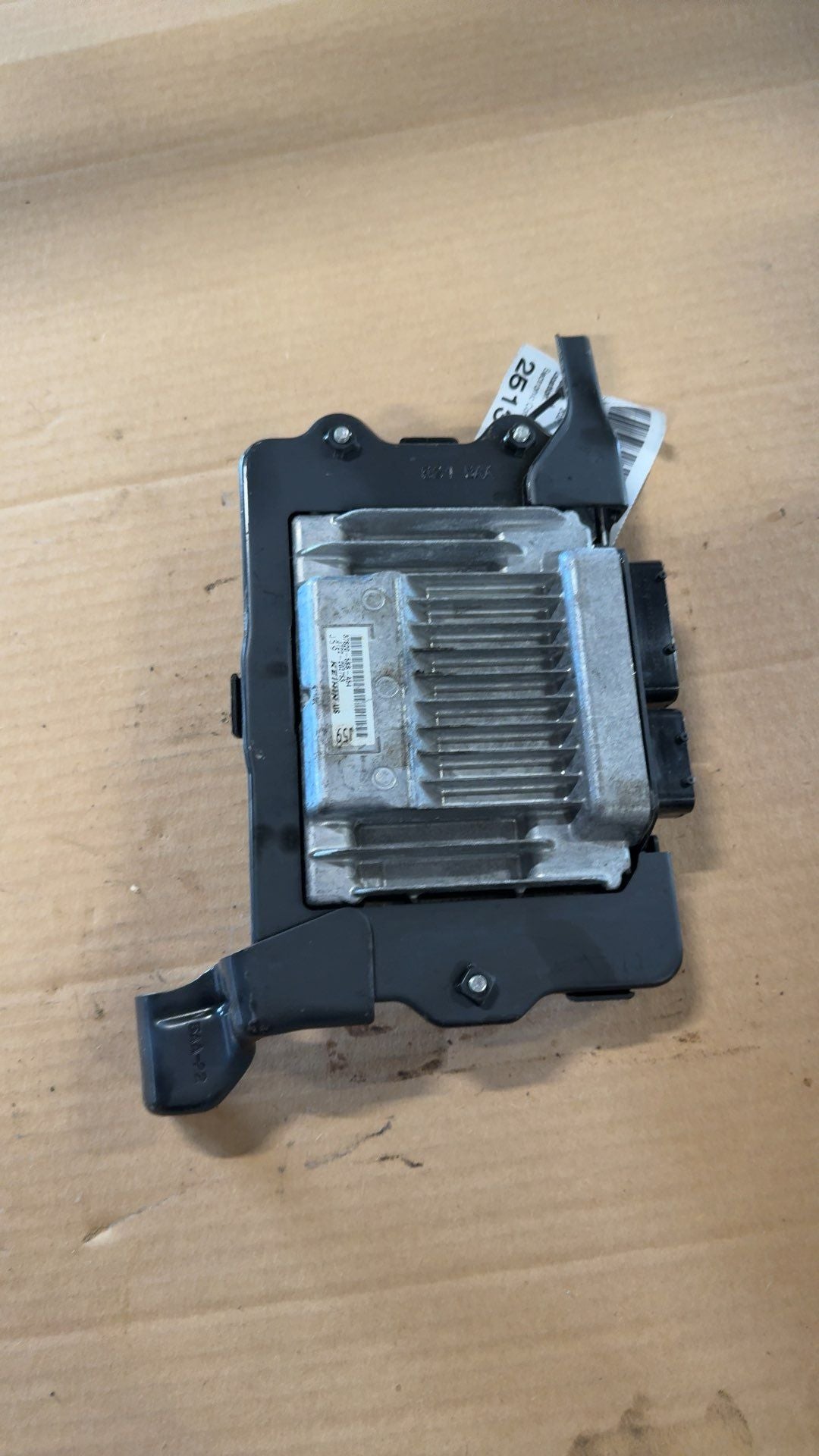 Engine Control Module (ECM/PCM) from a 2021 Honda Civic, photo 2